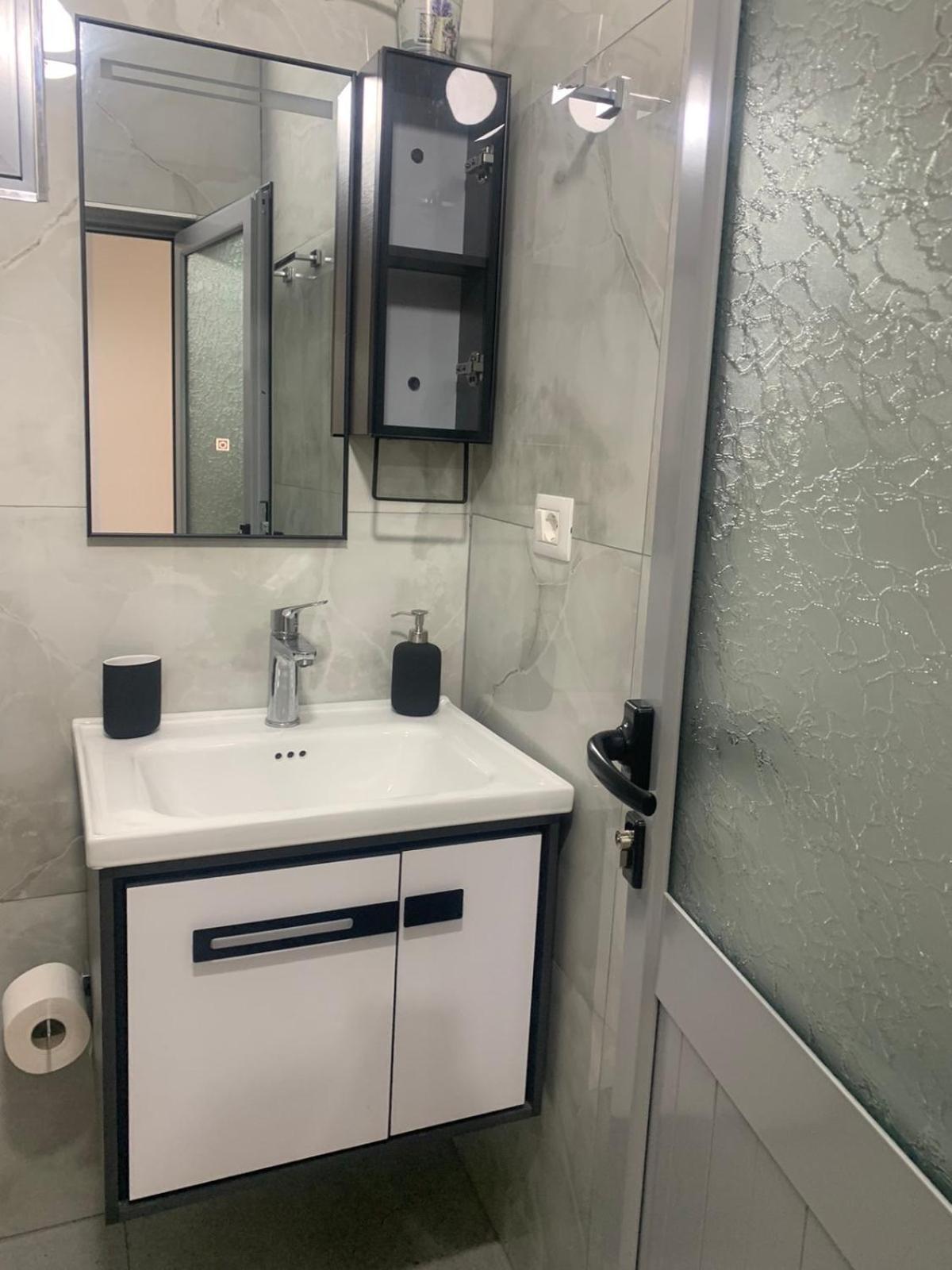 Qeparo View Rooms 외부 사진