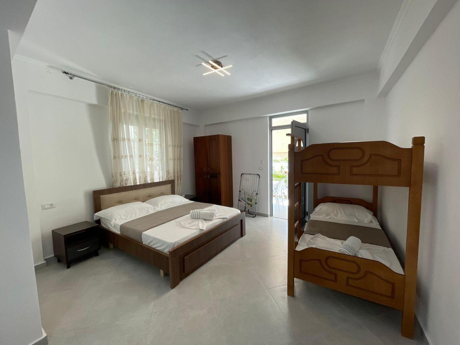 Qeparo View Rooms 외부 사진